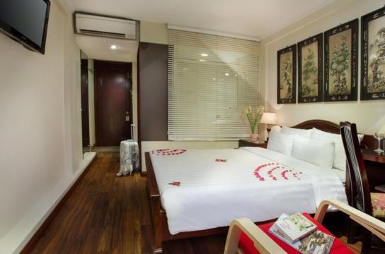 Viet Hotel & Travel Ханой Экстерьер фото